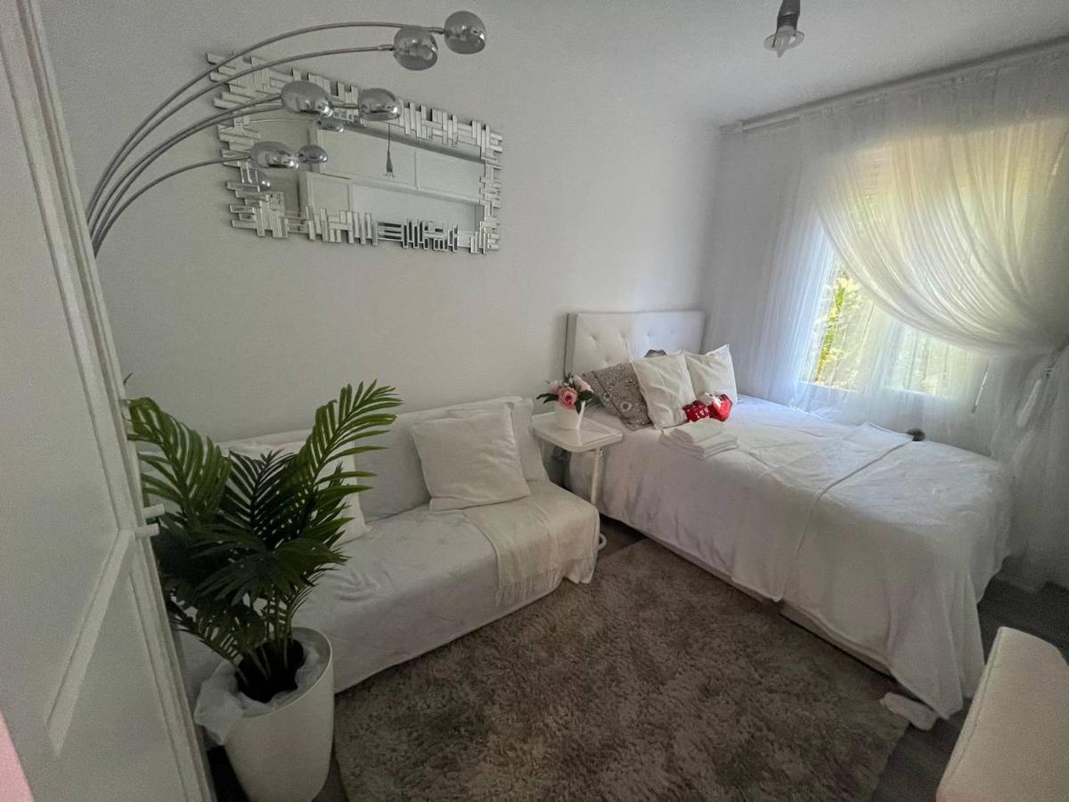 Luxury Room En Madrid Bagian luar foto
