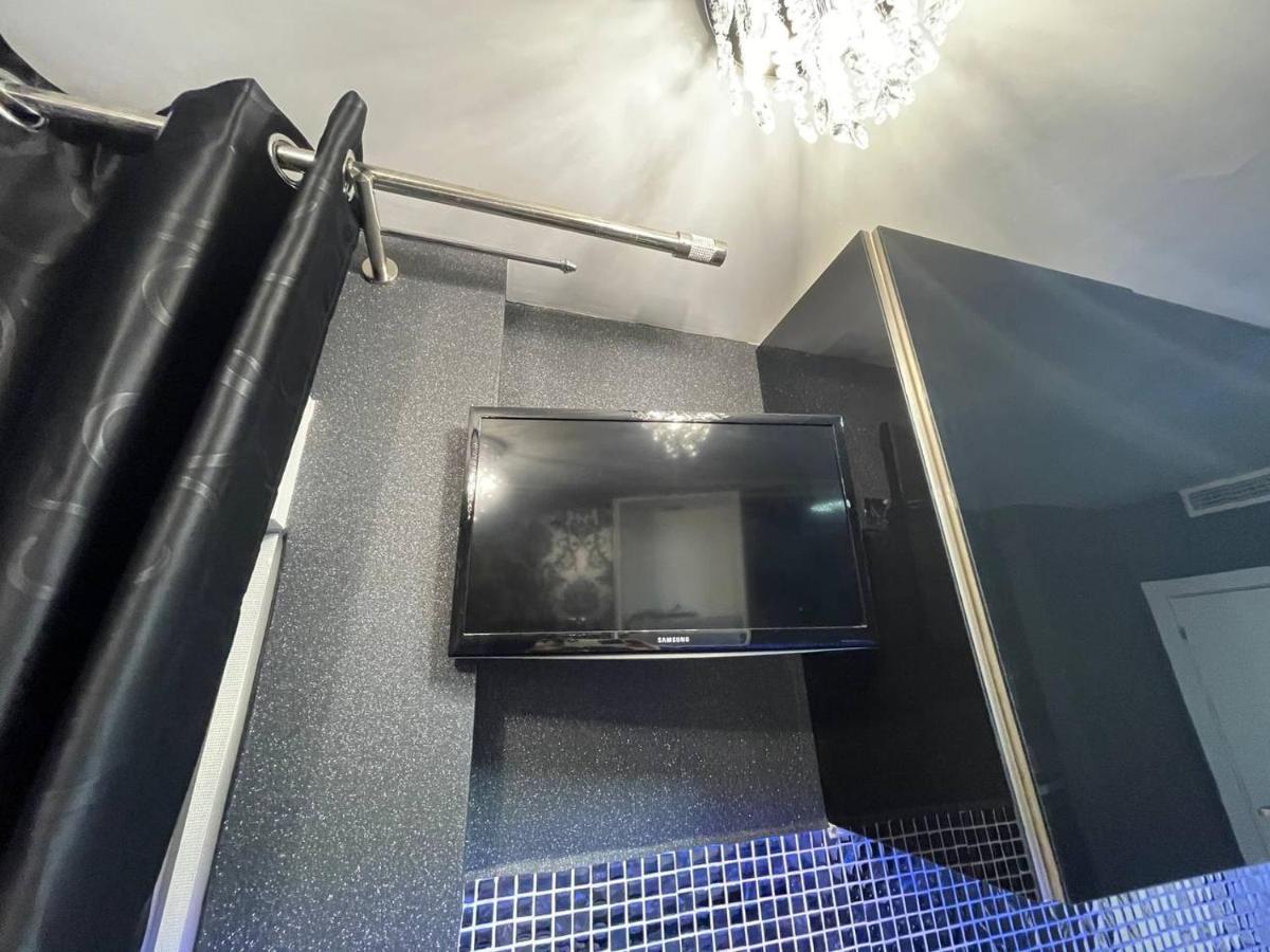 Luxury Room En Madrid Bagian luar foto