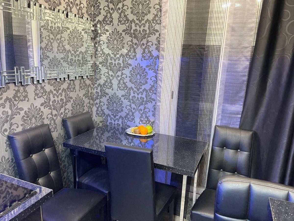 Luxury Room En Madrid Bagian luar foto