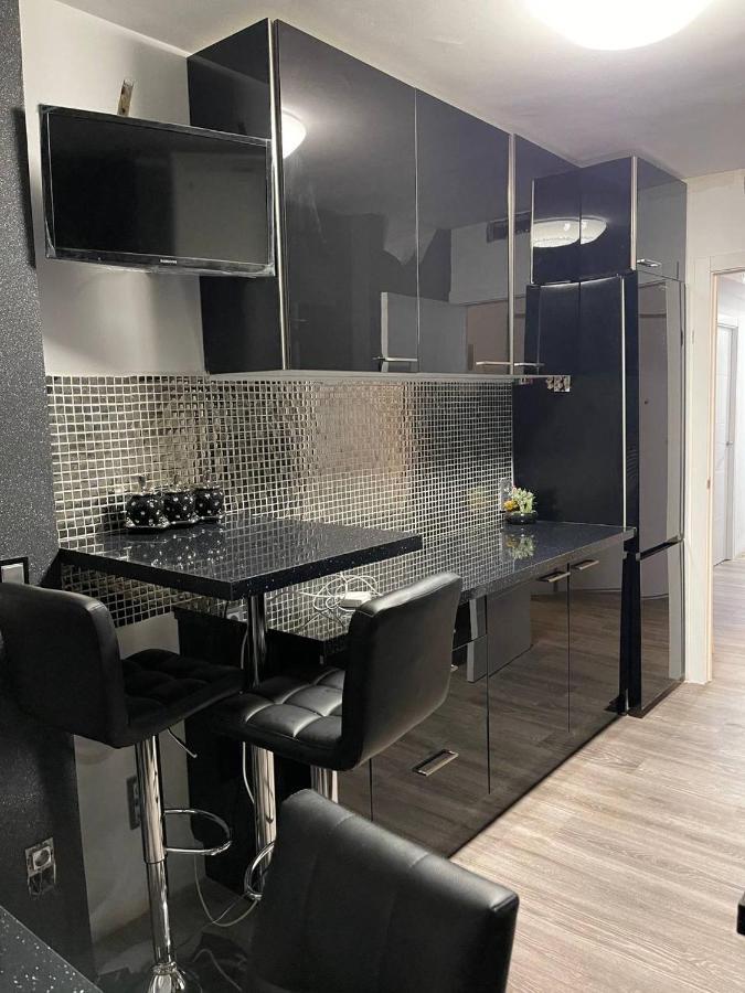 Luxury Room En Madrid Bagian luar foto