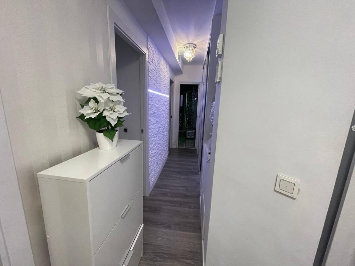 Luxury Room En Madrid Bagian luar foto