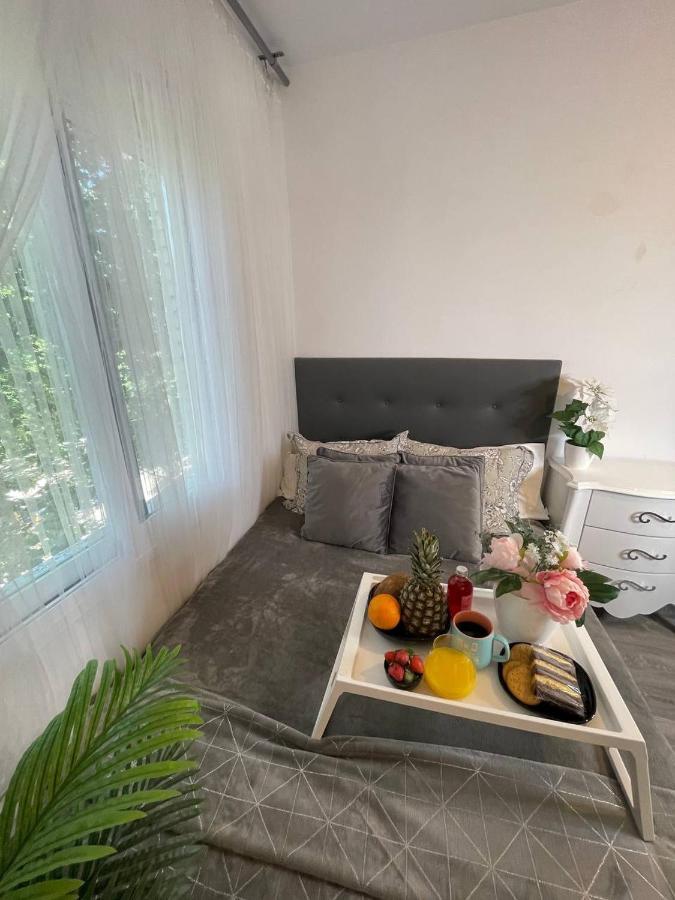Luxury Room En Madrid Bagian luar foto